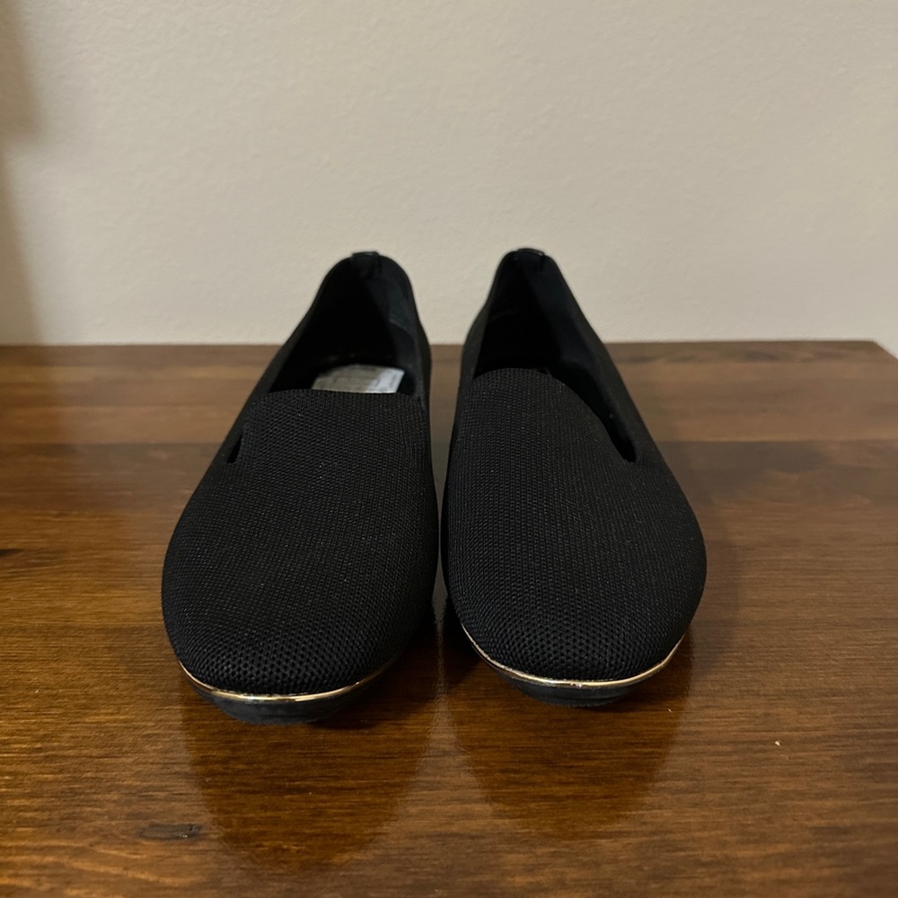 Black Rivet knit loafers